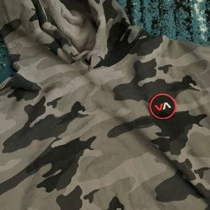 Camo hoodie RVCA